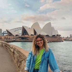 Meet your Posher, Juli